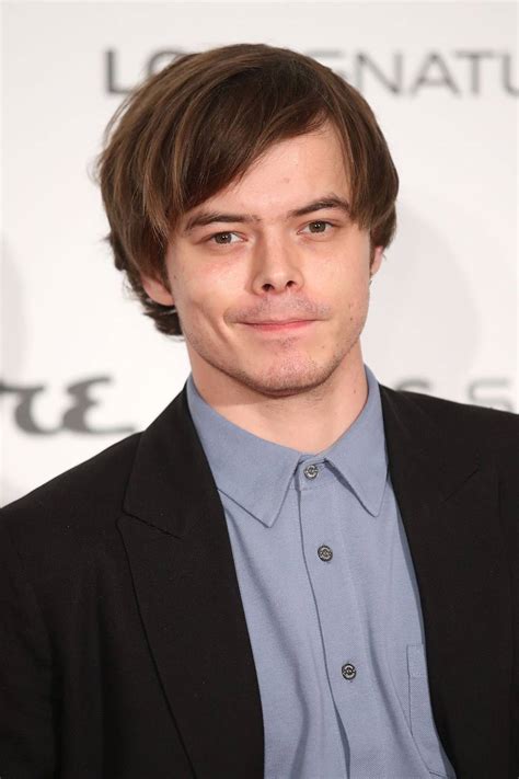 charlie heaton op gg